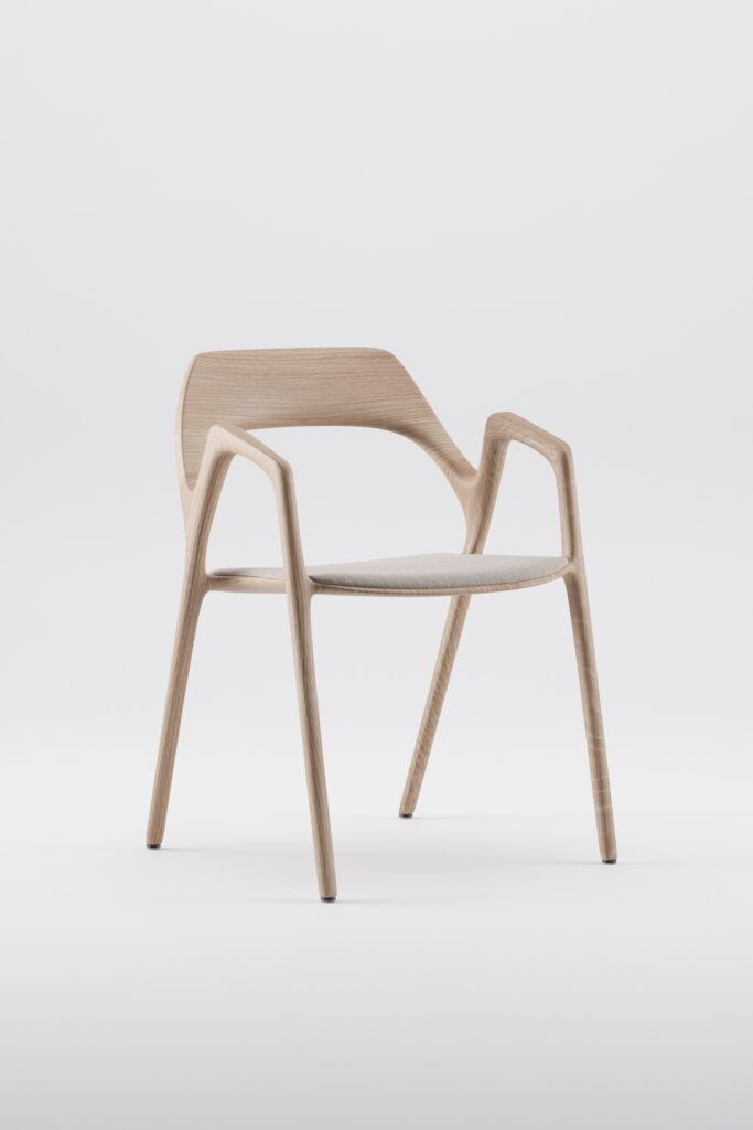 Quality Artisan Ging Chair